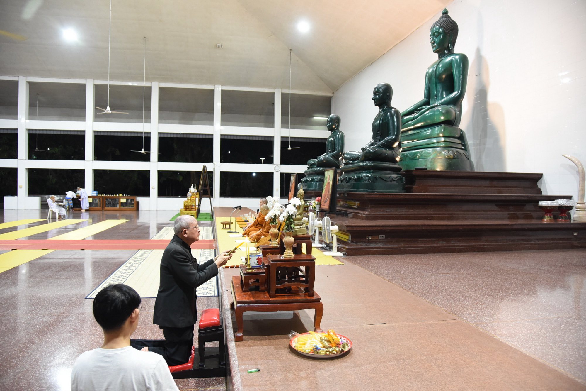gallery-image